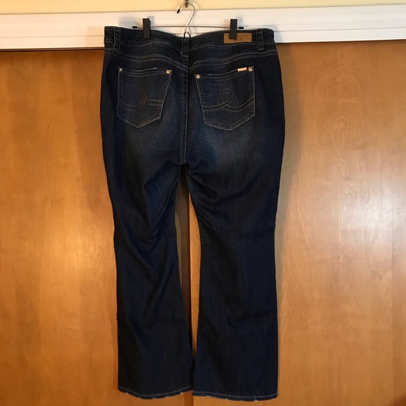 Melissa McCarthy Seven7 Women's Bootcut Jeans Size 20 Blue High Rise - Picture 2 of 16
